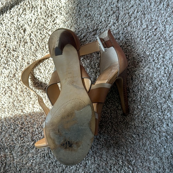 Sandals - Picture 3 of 4